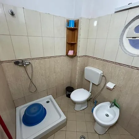 Rezidenca Hasanaj 32 Appartement *