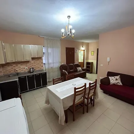 Rezidenca Hasanaj 32 Durrës